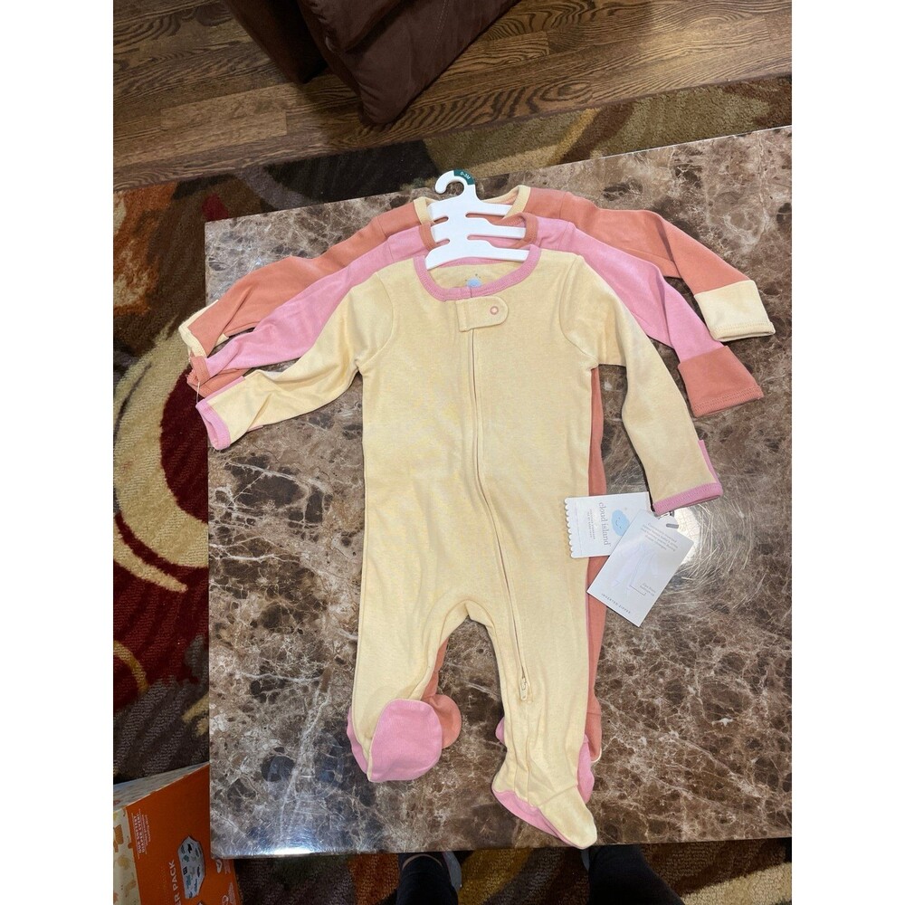 Brand new with tags set of 3 bodysuits long sleeve 0 to 3 months